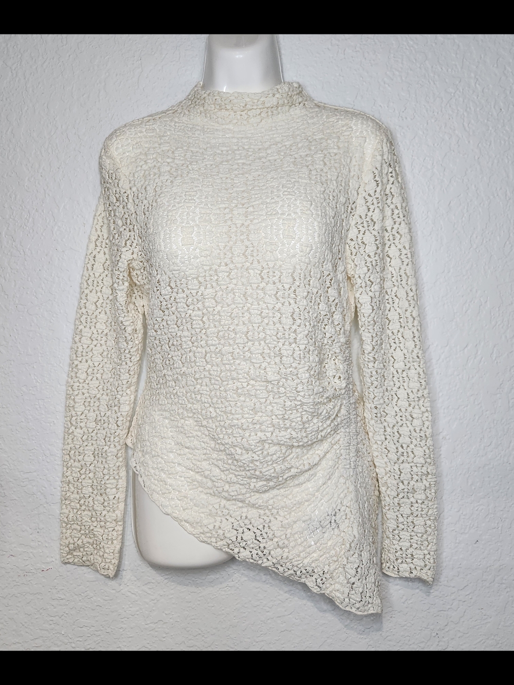 Anthropologie Cream Lace Long-Sleeve Asymmetrical Top Nwt